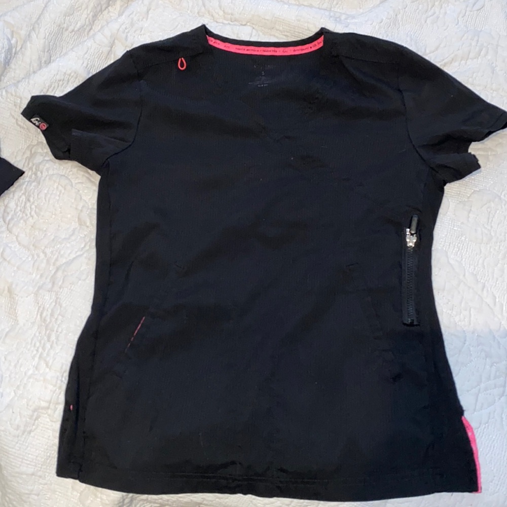 Koi scrub top